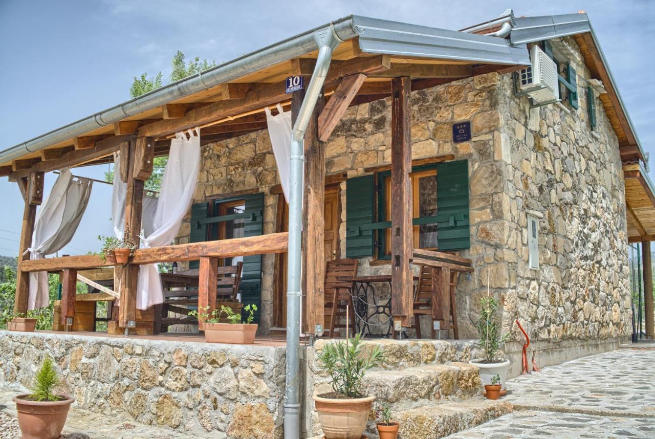 B&B Drniš - STONE HOUSE VLASTA - Bed and Breakfast Drniš