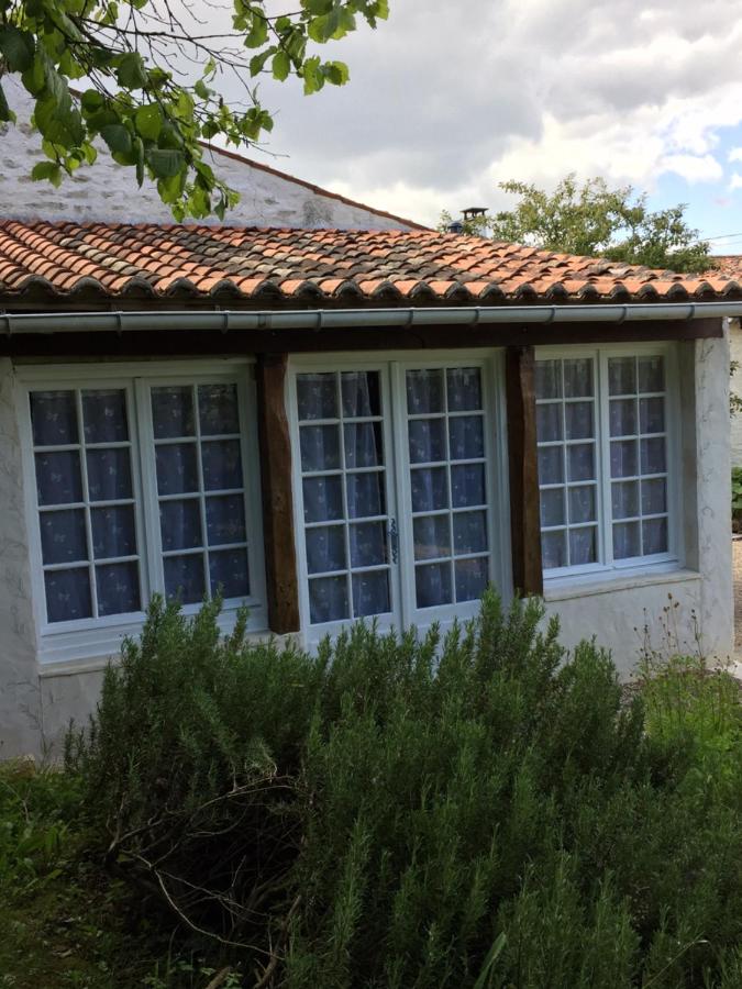 Chambre Triple avec Salle de Bains Privative