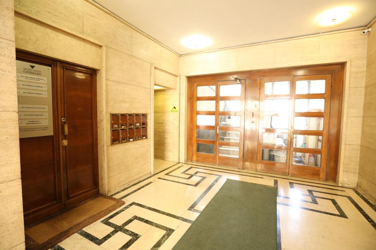 Unique luxury apartment and rooms - B&B Roma