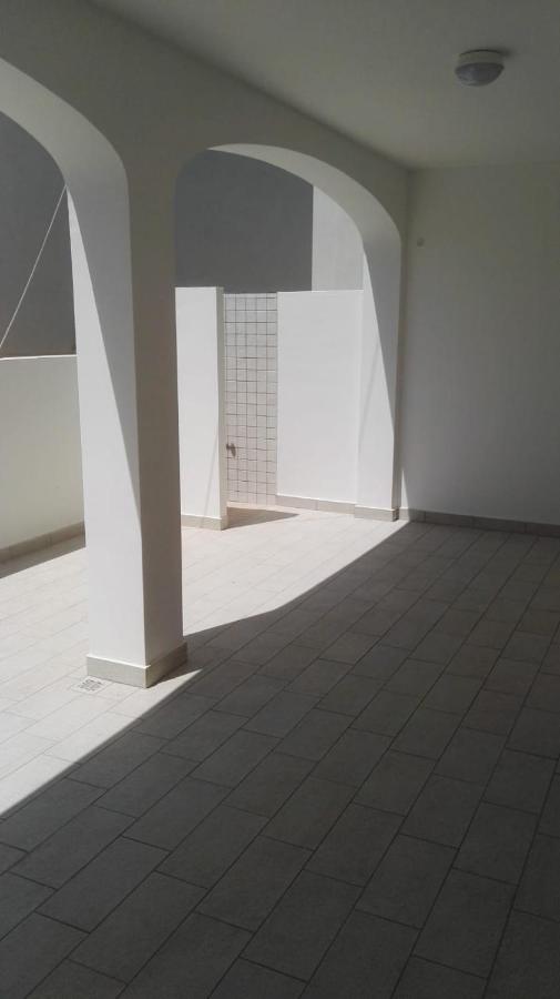 Zona Maldive del Salento, Spiaggia Sabbiosa a 350 m, 2 Bagni, Clima, Posto Auto Esclusivo - B&B