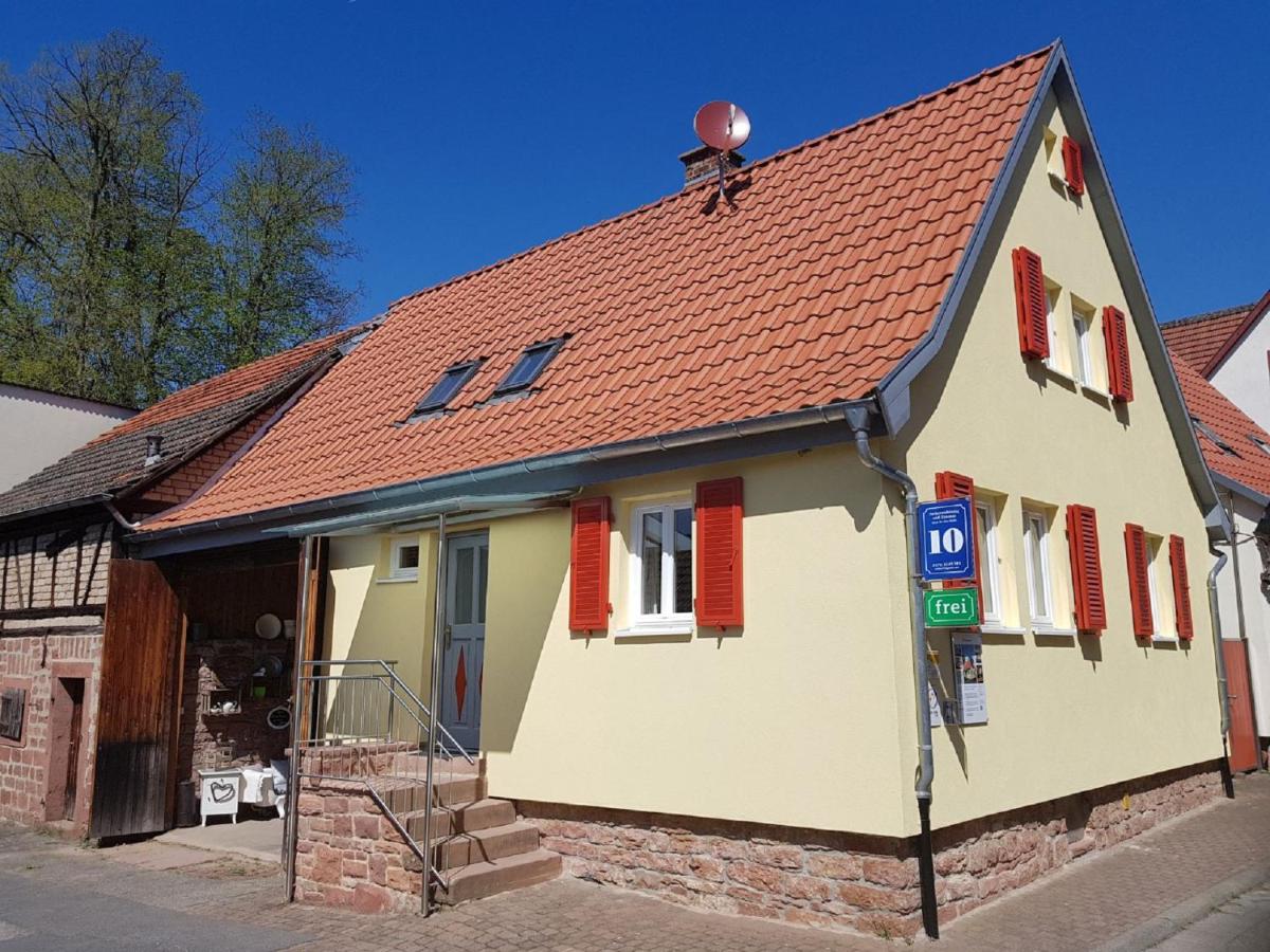 B&B Bürgstadt - Ferienhaus Nr. 10 - Bed and Breakfast Bürgstadt