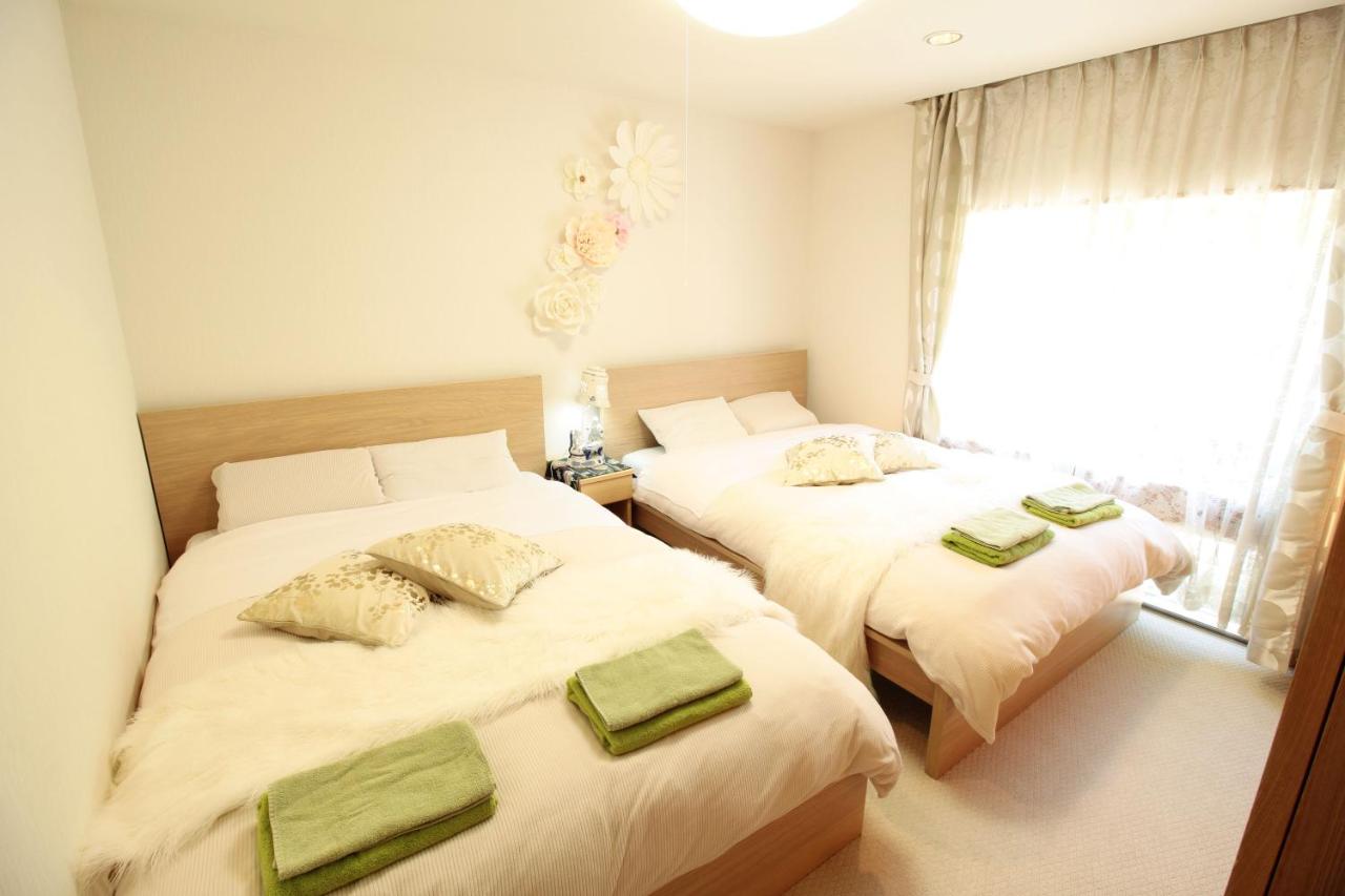 B&B Hakone - Hakone Yumoto Condominium Sakura with Hot Spring B-9 #Hs1 - Bed and Breakfast Hakone