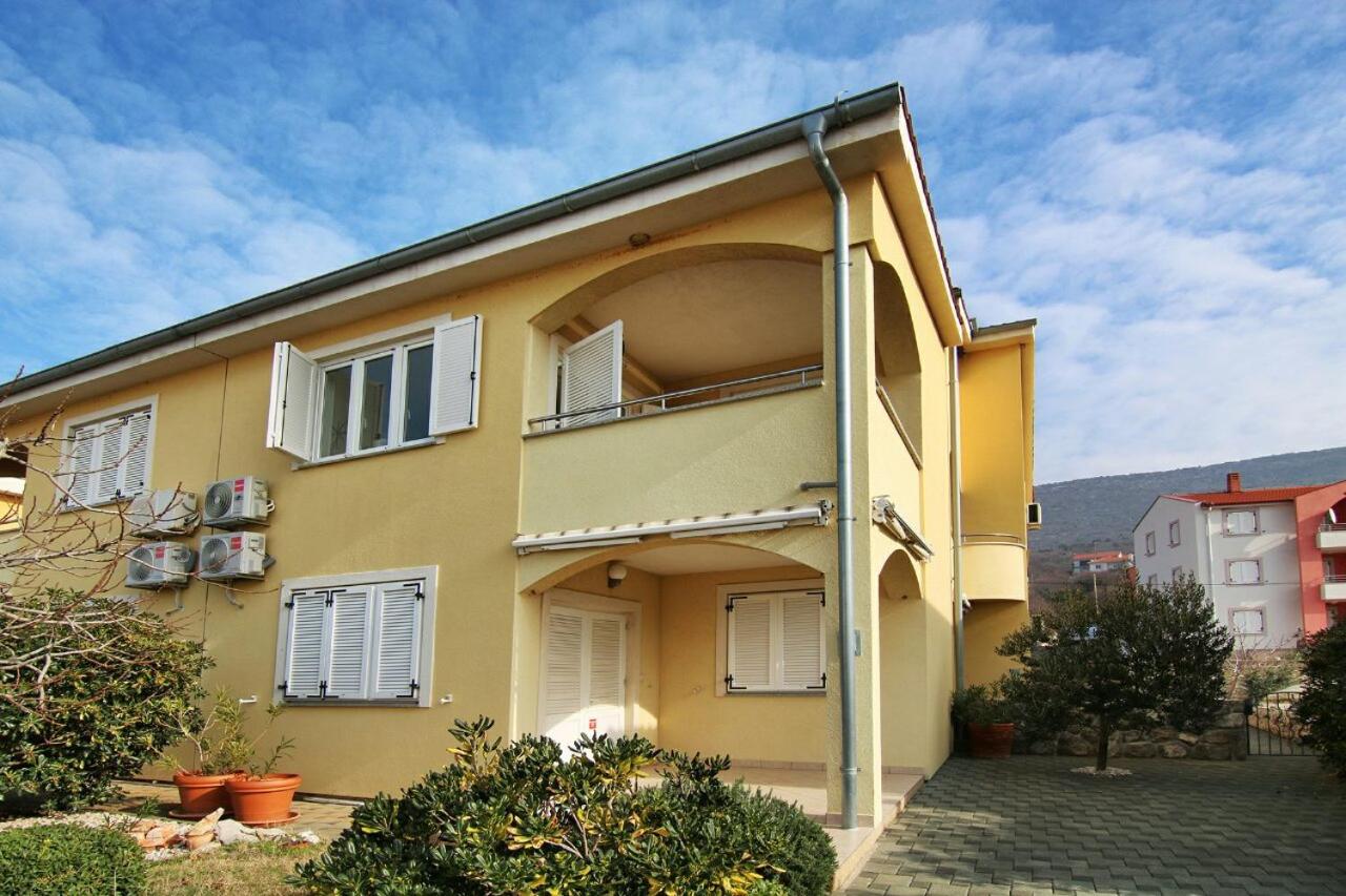 Apartman Eli Smokvica - Chambres d’hôtes