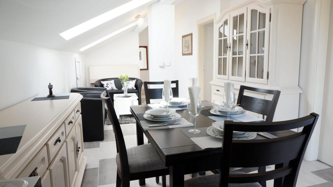 Apartment mit 2 Schlafzimmern und Terrasse