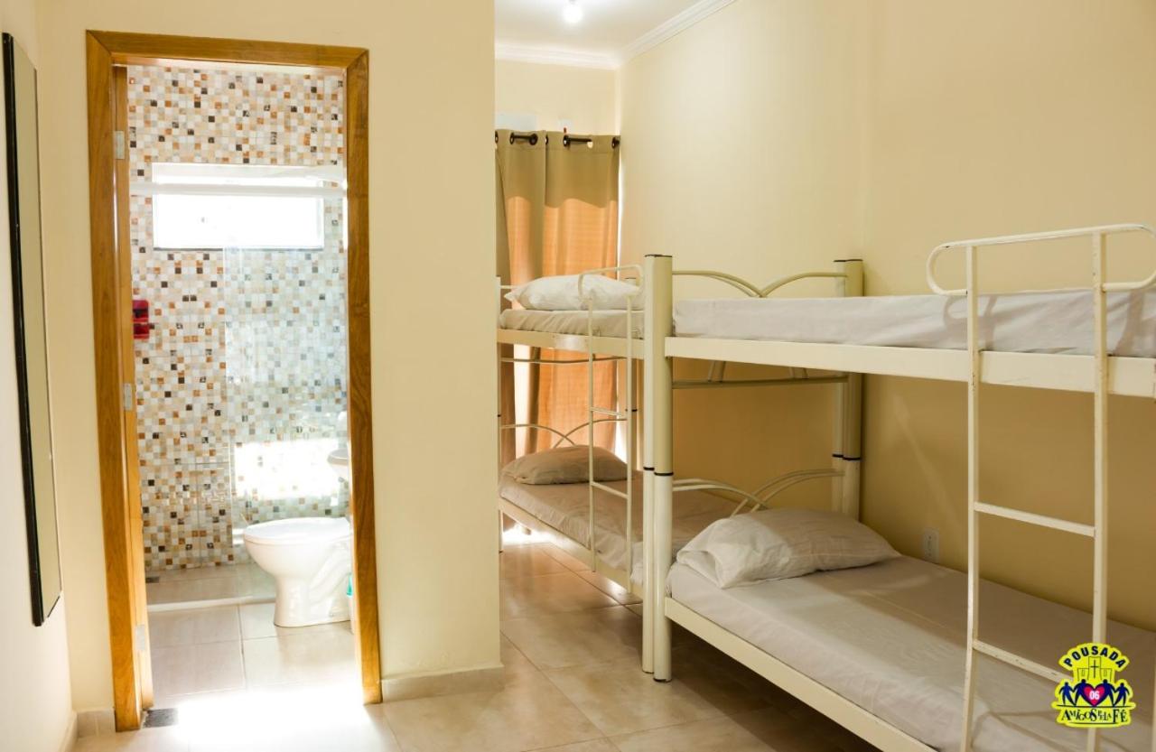 pousada amigos pela fé - B&B Cachoeira Paulista