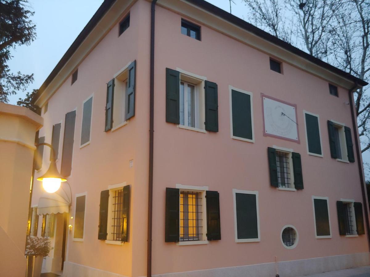 La Corte Dei Sogni B&B - Bed and Breakfast