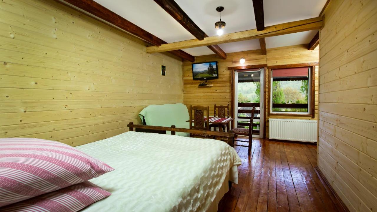 Chambre Double avec Balcon (3 Adultes)