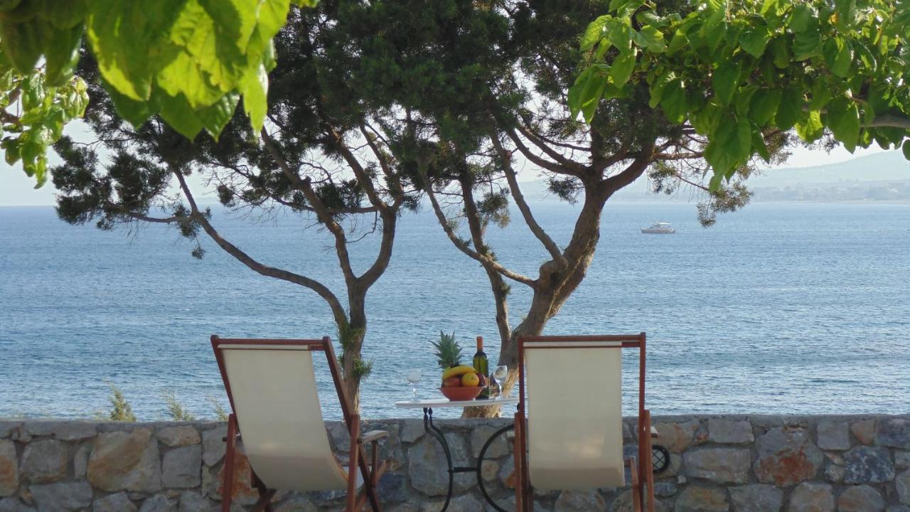 Studio Apartment with Sea View