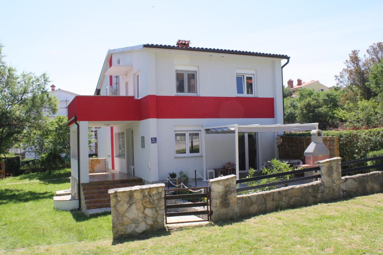 Holiday Home Radmila - Ferienwohnung