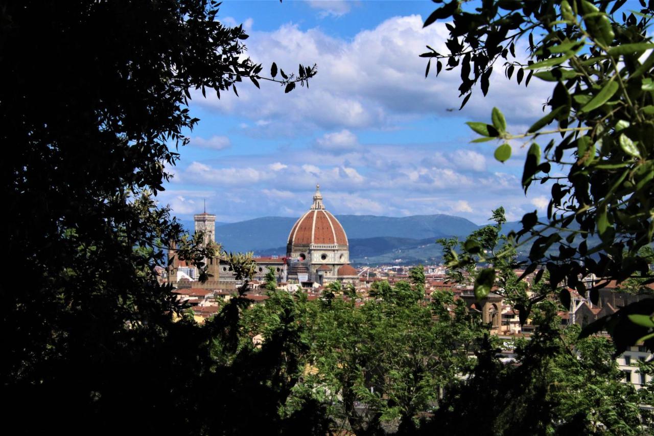 Historic Center apartment - Next to the river, all attractions - By LikeHomeFlorence - Ferienwohnung Florenz