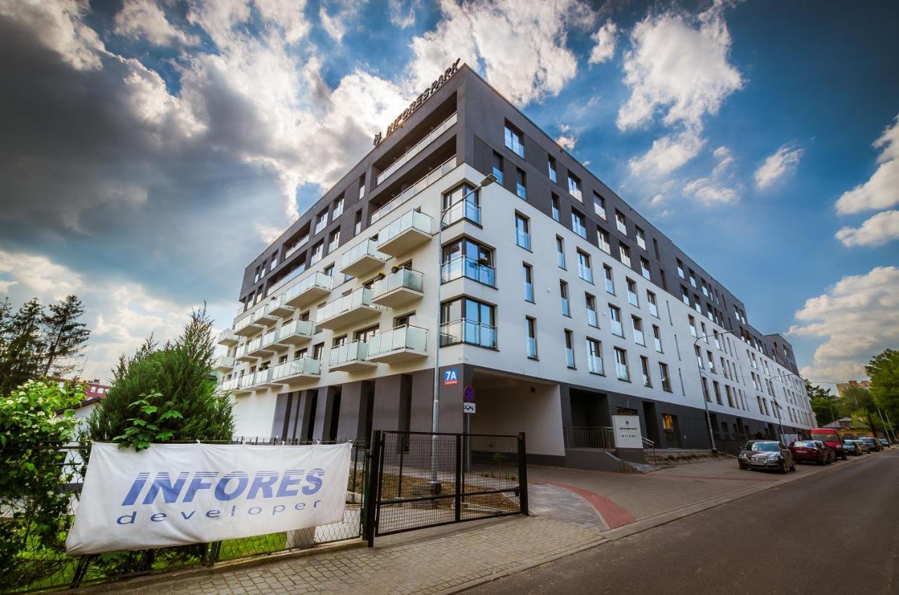 Apartamenty i Pokoje InforesPark - B&B
