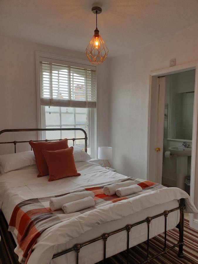 B&B Weymouth - The Studio Apartment - Bed and Breakfast Weymouth