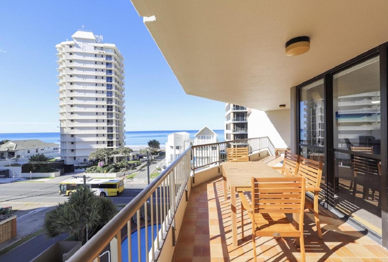 Bougainvillea Gold Coast Holiday Apartments - Chambres d’hôtes Gold Coast