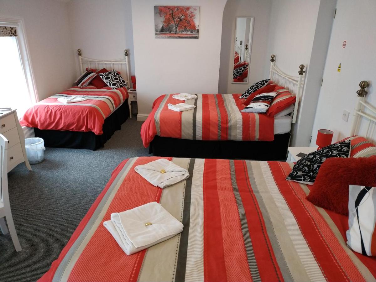 Deluxe Family Suite