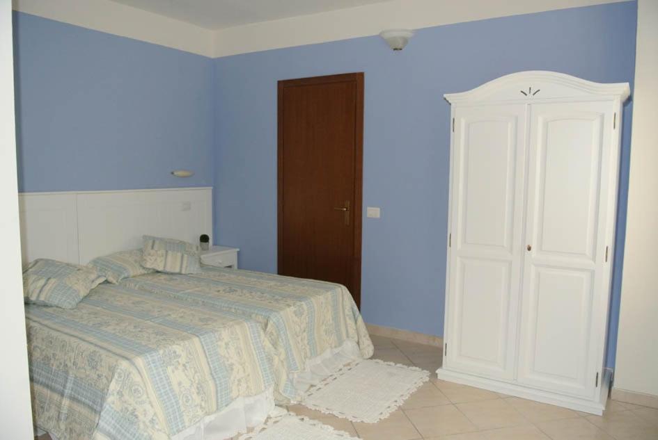 Dreibettzimmer