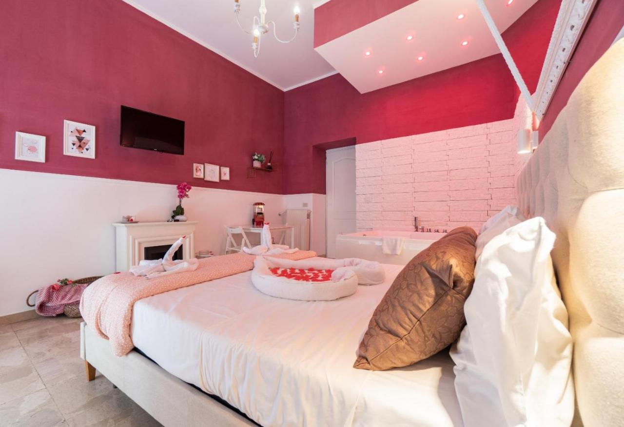 Three-Bedroom Deluxe Apartment