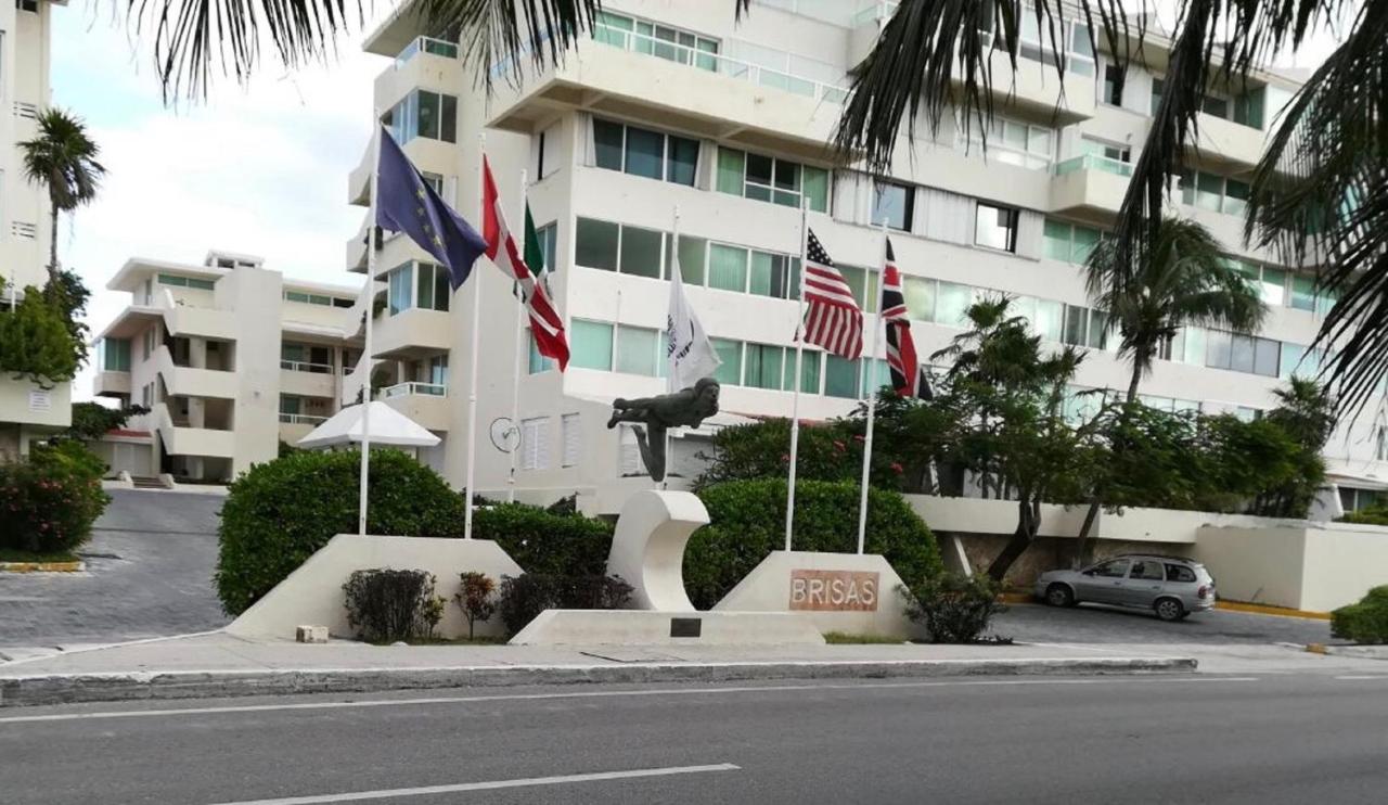 Brisas Beachfront Penthouses - B&B Cancún