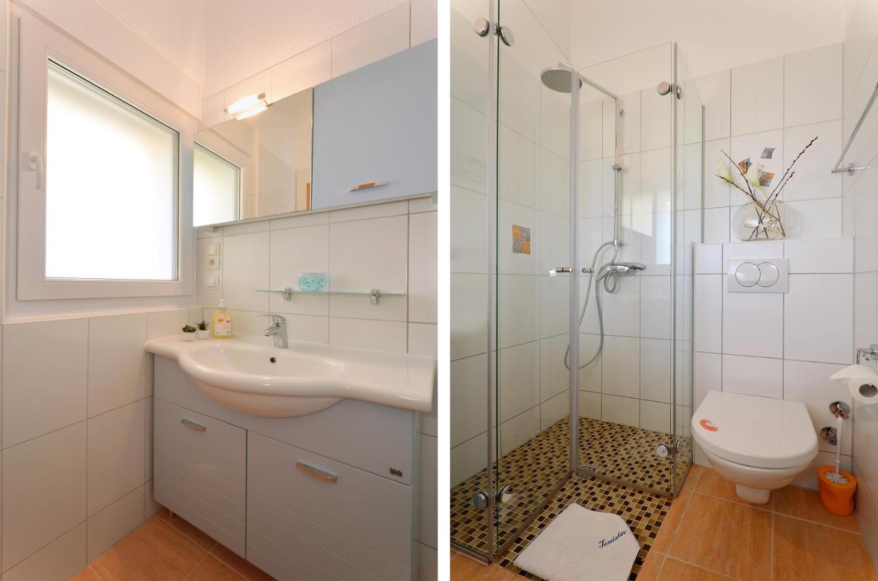 Apartment mit Balkon