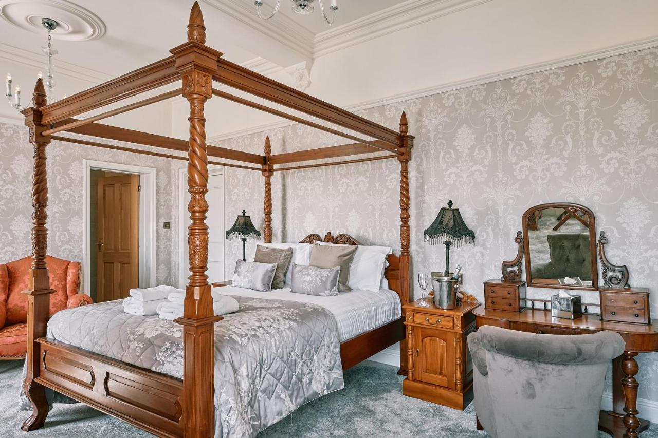 Queen Victoria Room