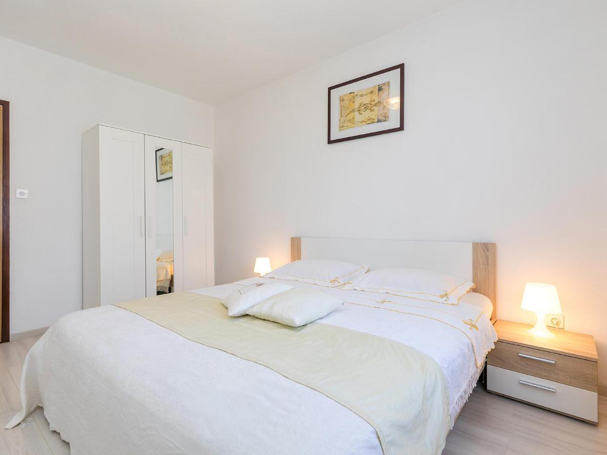 Appartamento con 1 Camera da Letto e Balcone