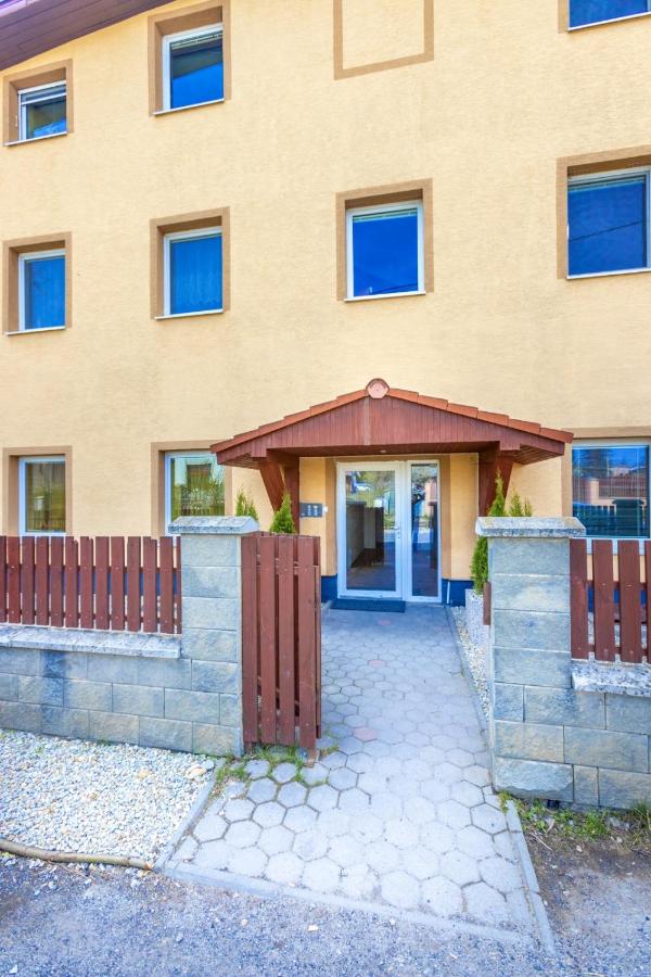 Apartmán Theo - B&B Veľký Slavkov
