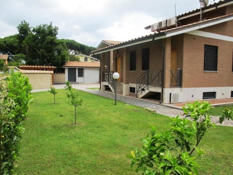 Monolocale con Vista Giardino