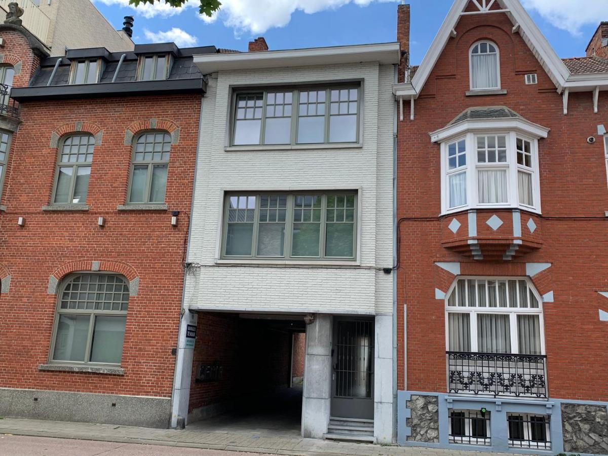 Hollandia City House - Chambres d’hôtes Hasselt