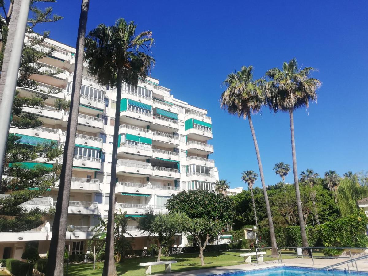 B&B Gandia - Parque IV Solo Familias Serviplaya - Bed and Breakfast Gandia