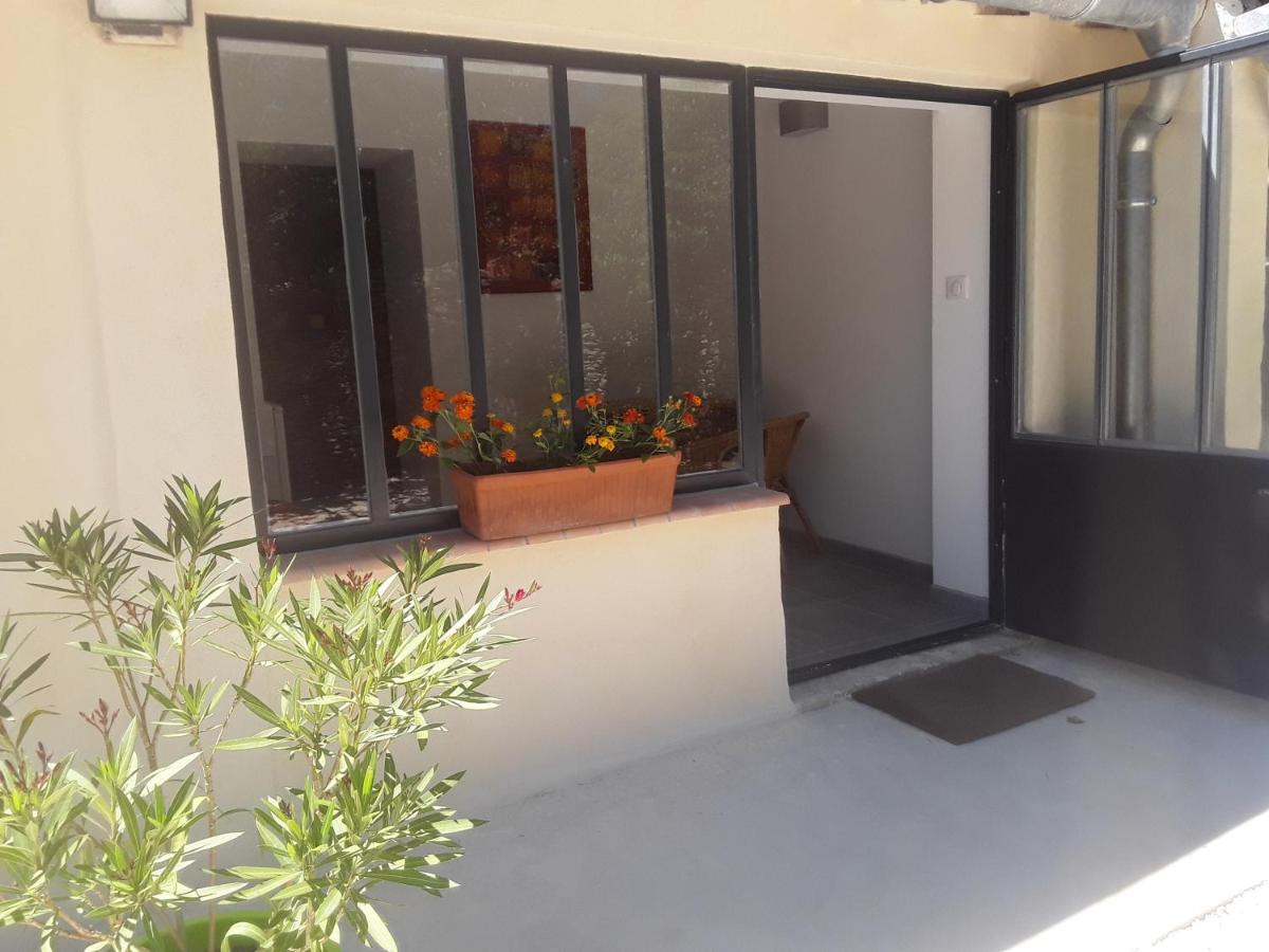 Suite with Garden View