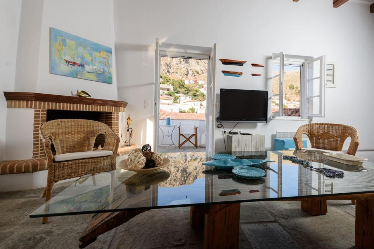 The House at the Centre - B&B Ýdra