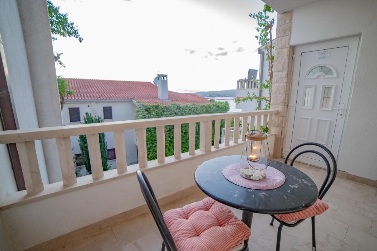 Studio with Terrace