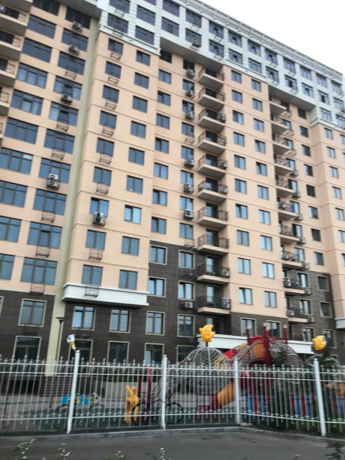 Kings apartment - Ferienwohnung Odessa