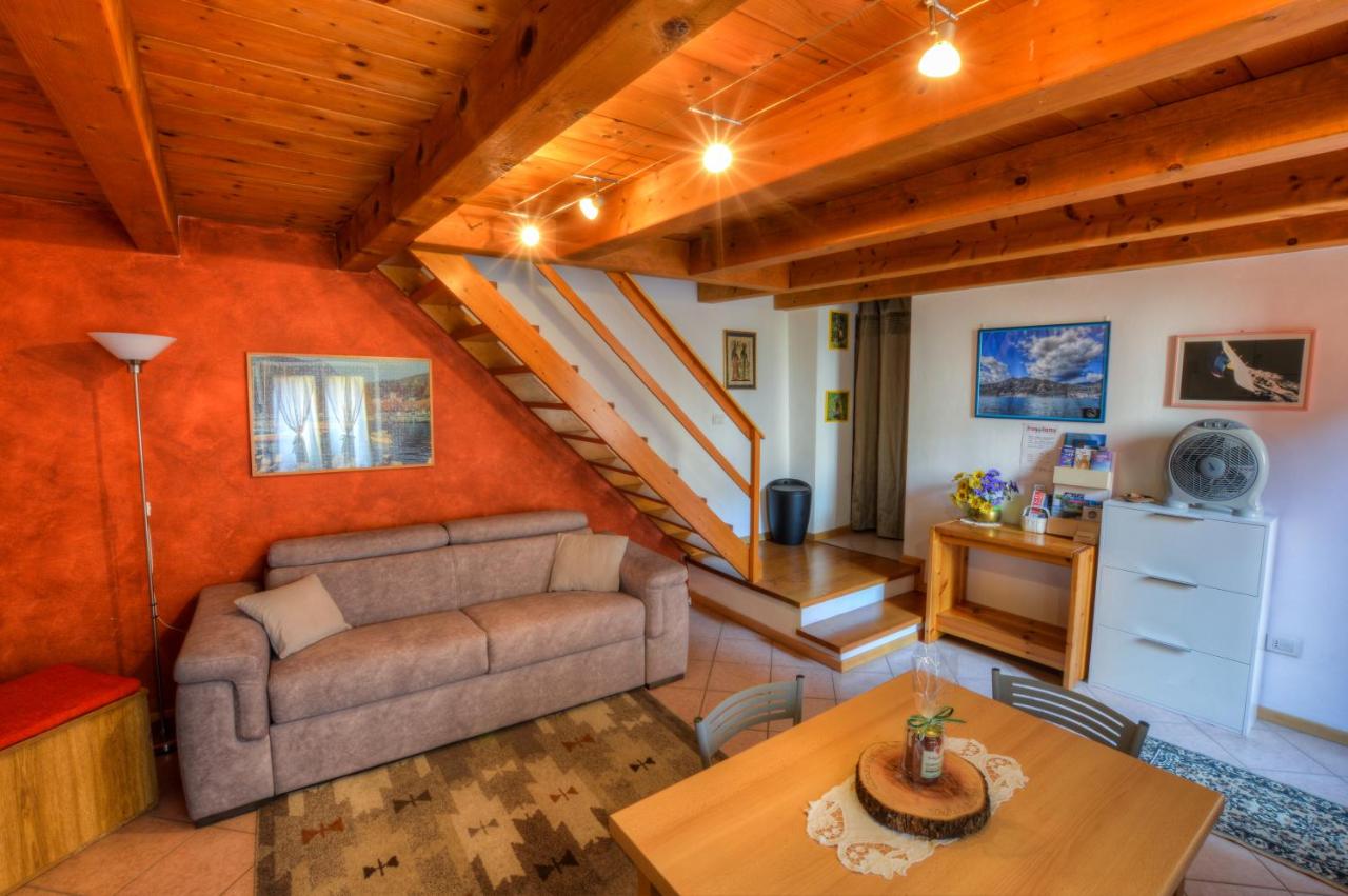 Casetta alla Corte - B&B Castelletto di Brenzone