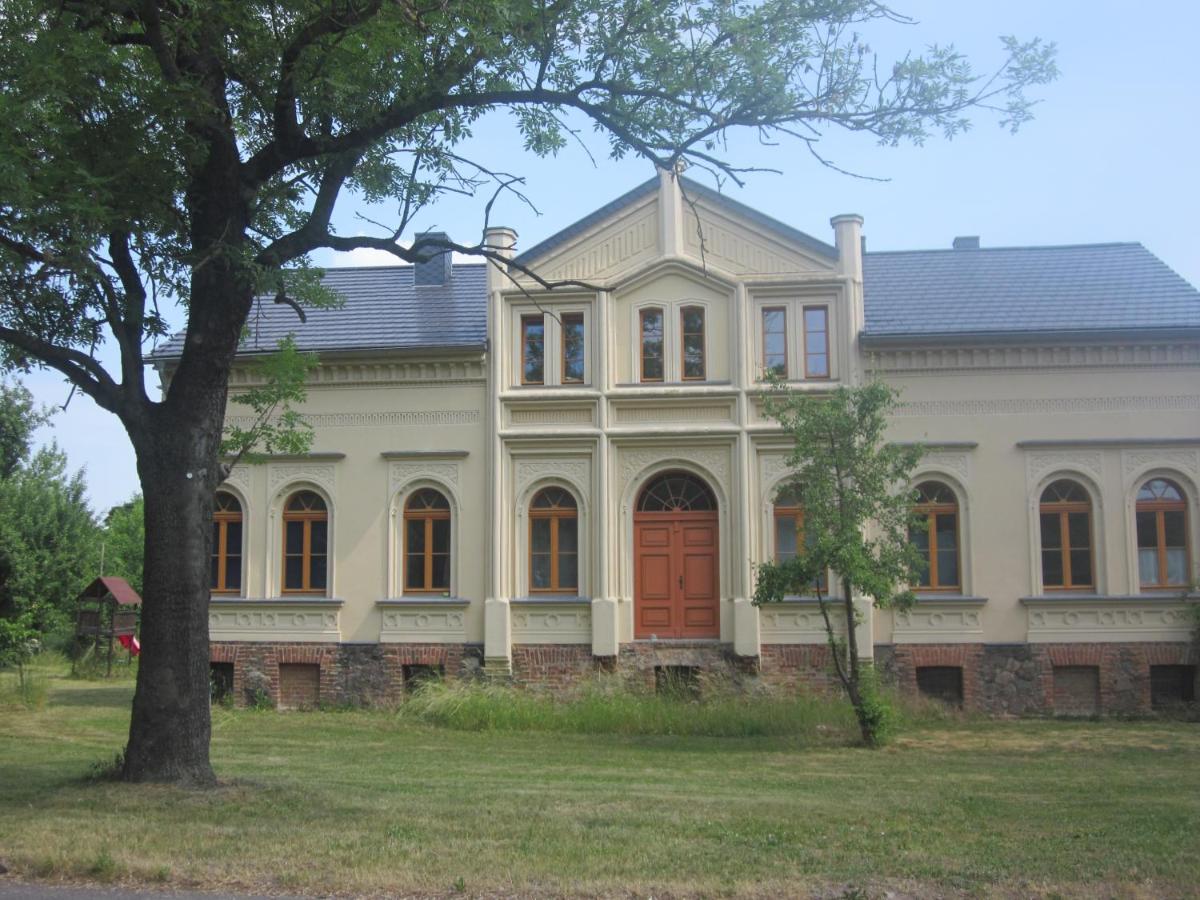 Ferienwohnung Gänseblümchen in Buchholz - B&B