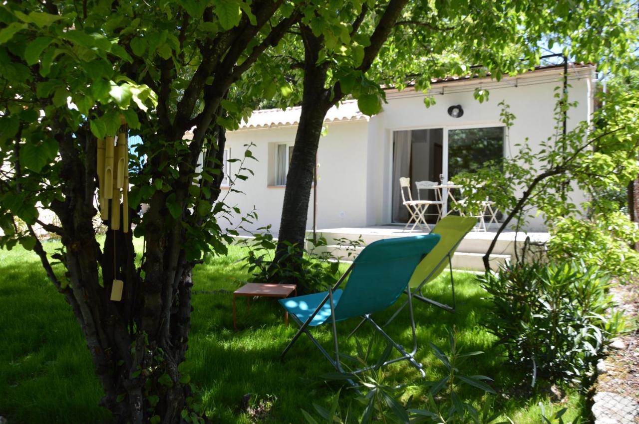 B&B Goult - Charmante maisonnette indépendante à Goult en Luberon - Bed and Breakfast Goult