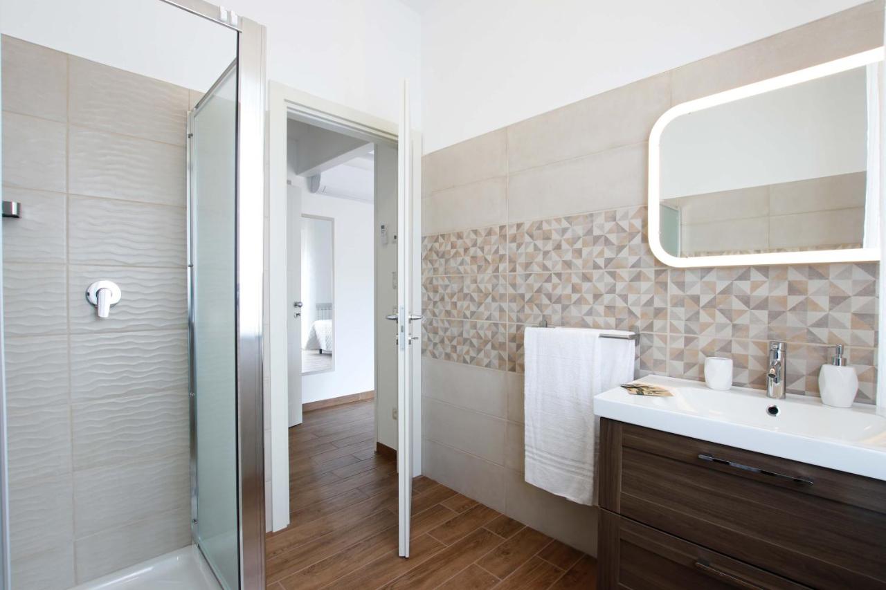 Standard Triple Room with Sea View