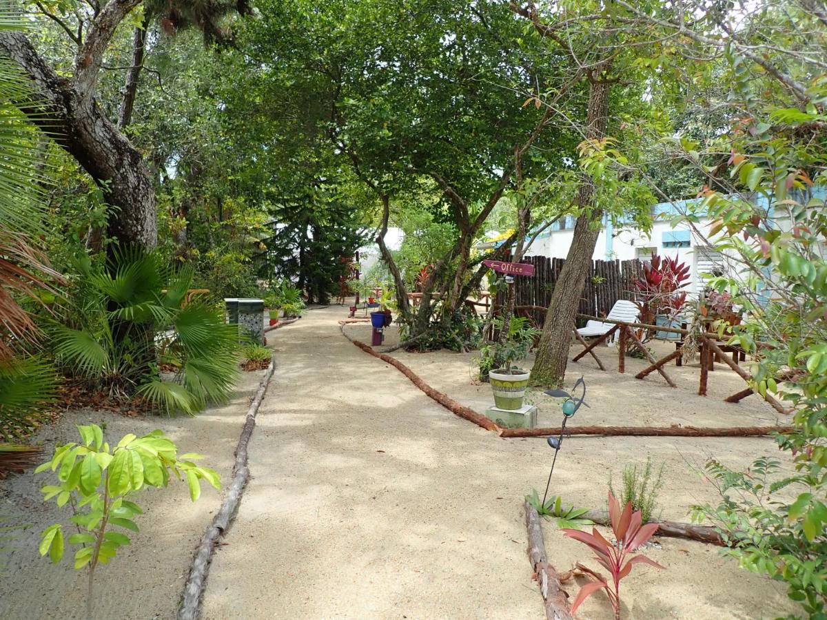 Simberts Apartments - B&B