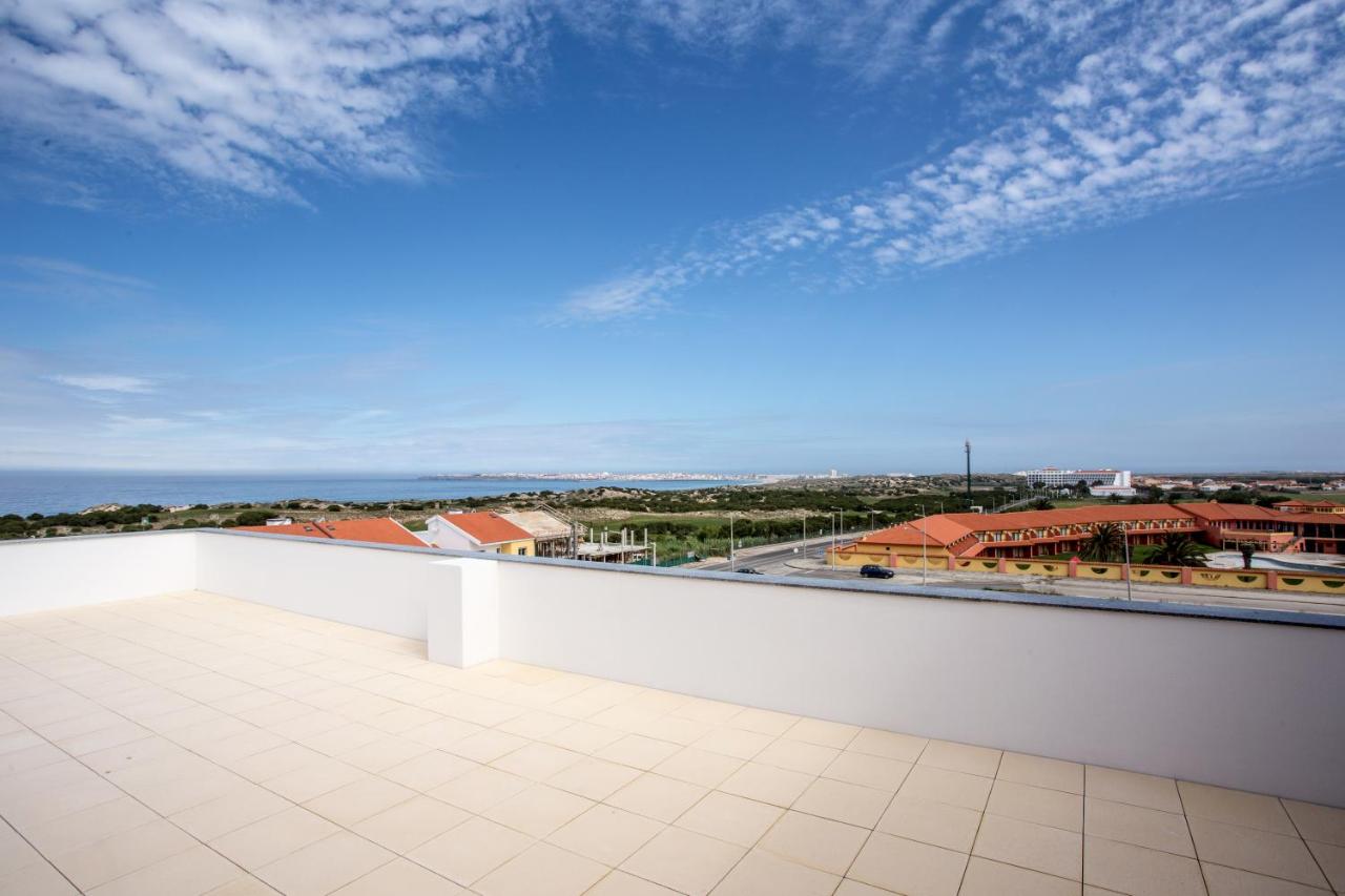 RestlessWave - B&B Peniche