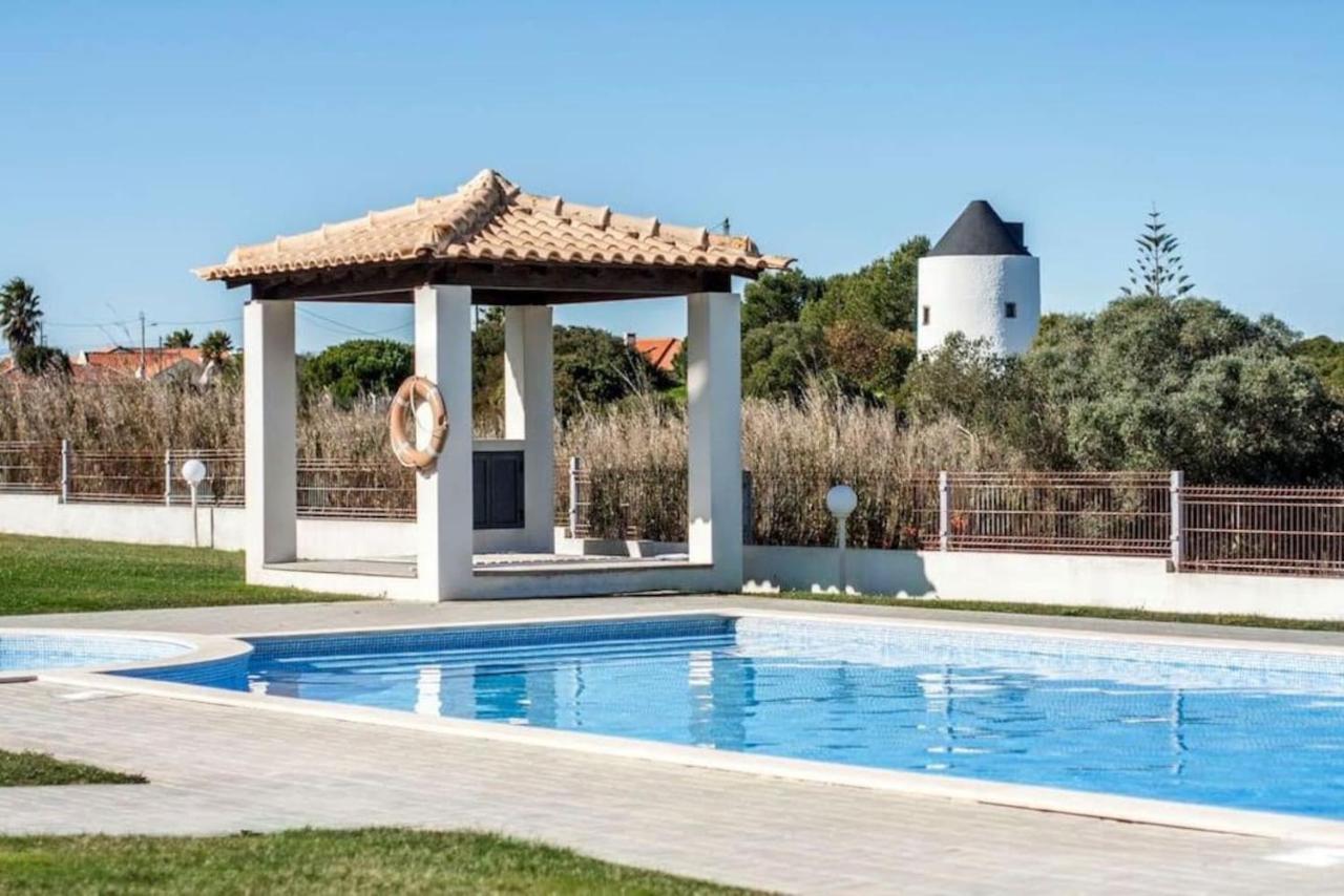 Azóia Pool&Garden - B&B