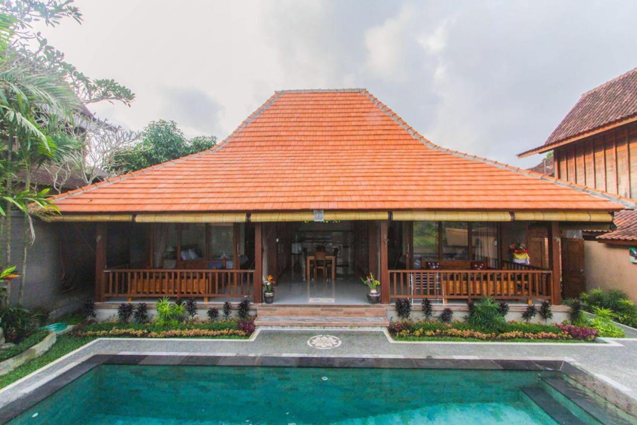 Villa con Piscina Privata 