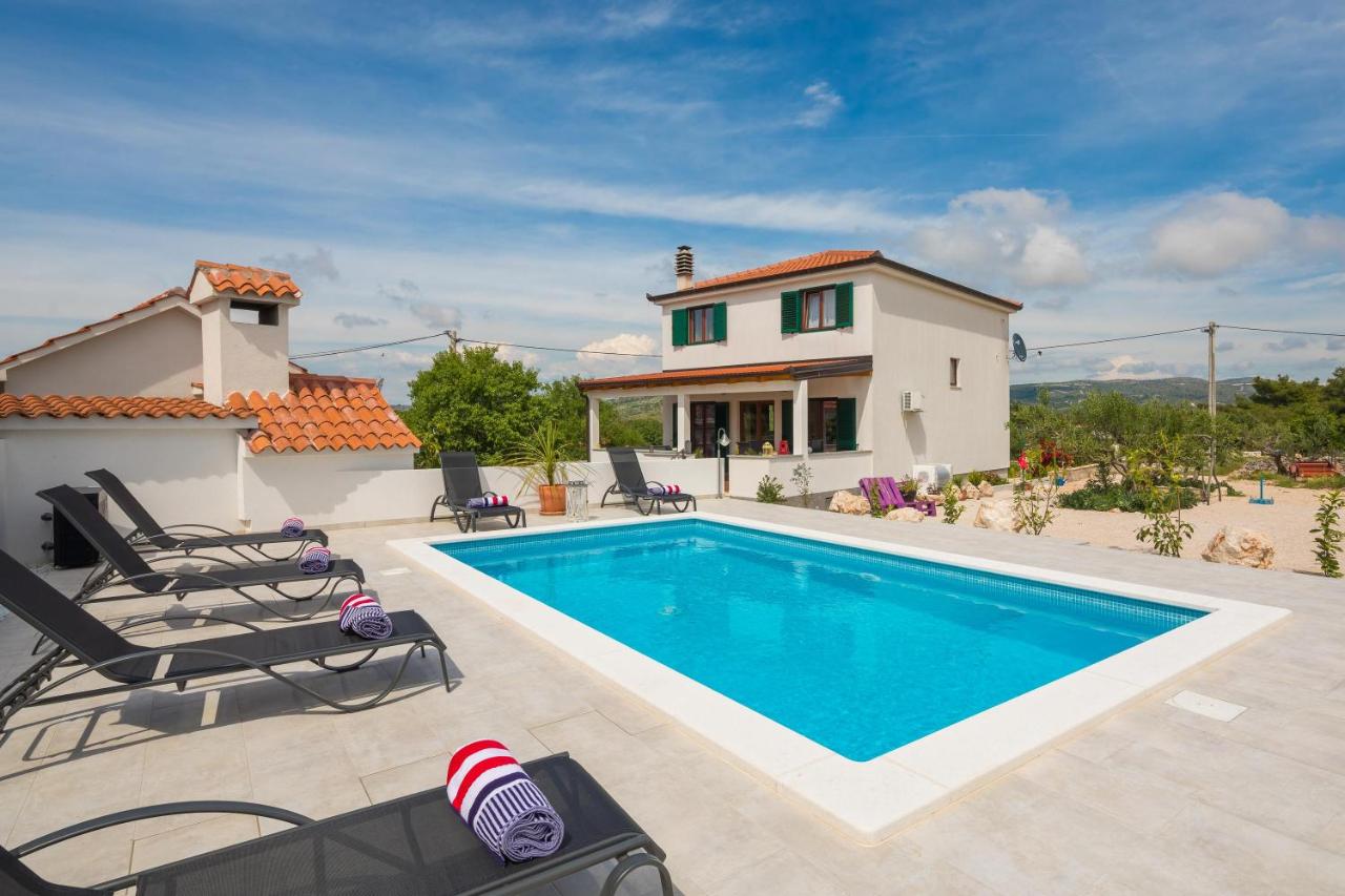 Villa Sunshine - B&B Rogoznica