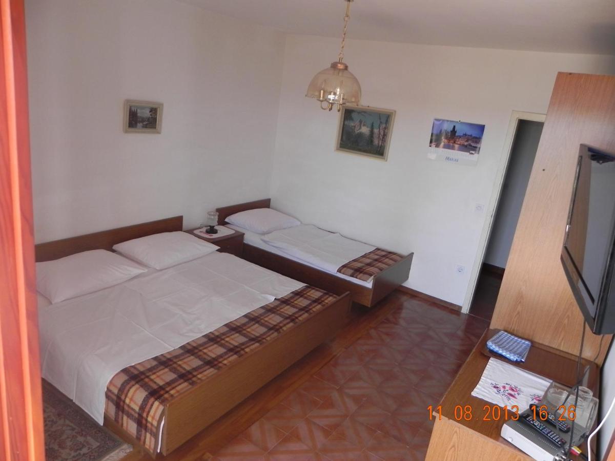 Triple Room with Terrace and Sea View