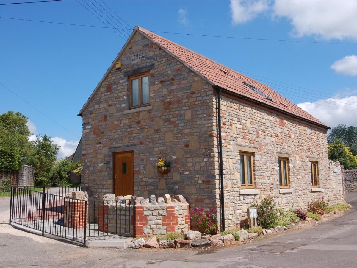 B&B Wells - The Old Cider Barn - Bed and Breakfast Wells