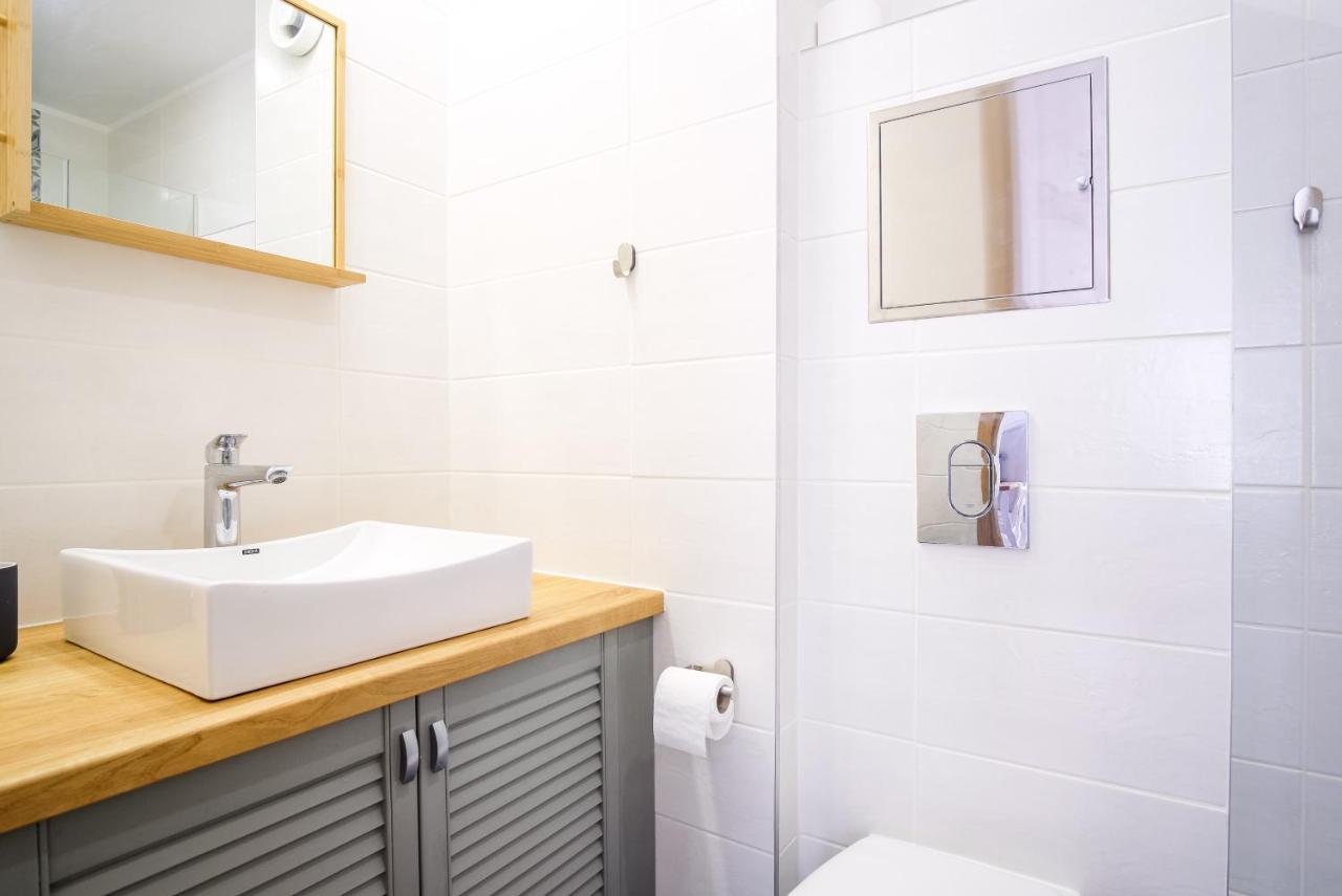 Dream Stay - Authentic Studio near Seaplane Harbour - B&B Tallinn