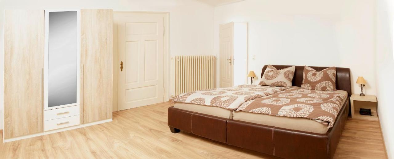 Ferienwohnung Am Turm - B&B