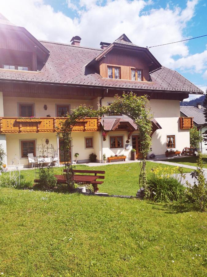 B&B Weißbriach - Gästehaus Wastian - Bed and Breakfast Weißbriach