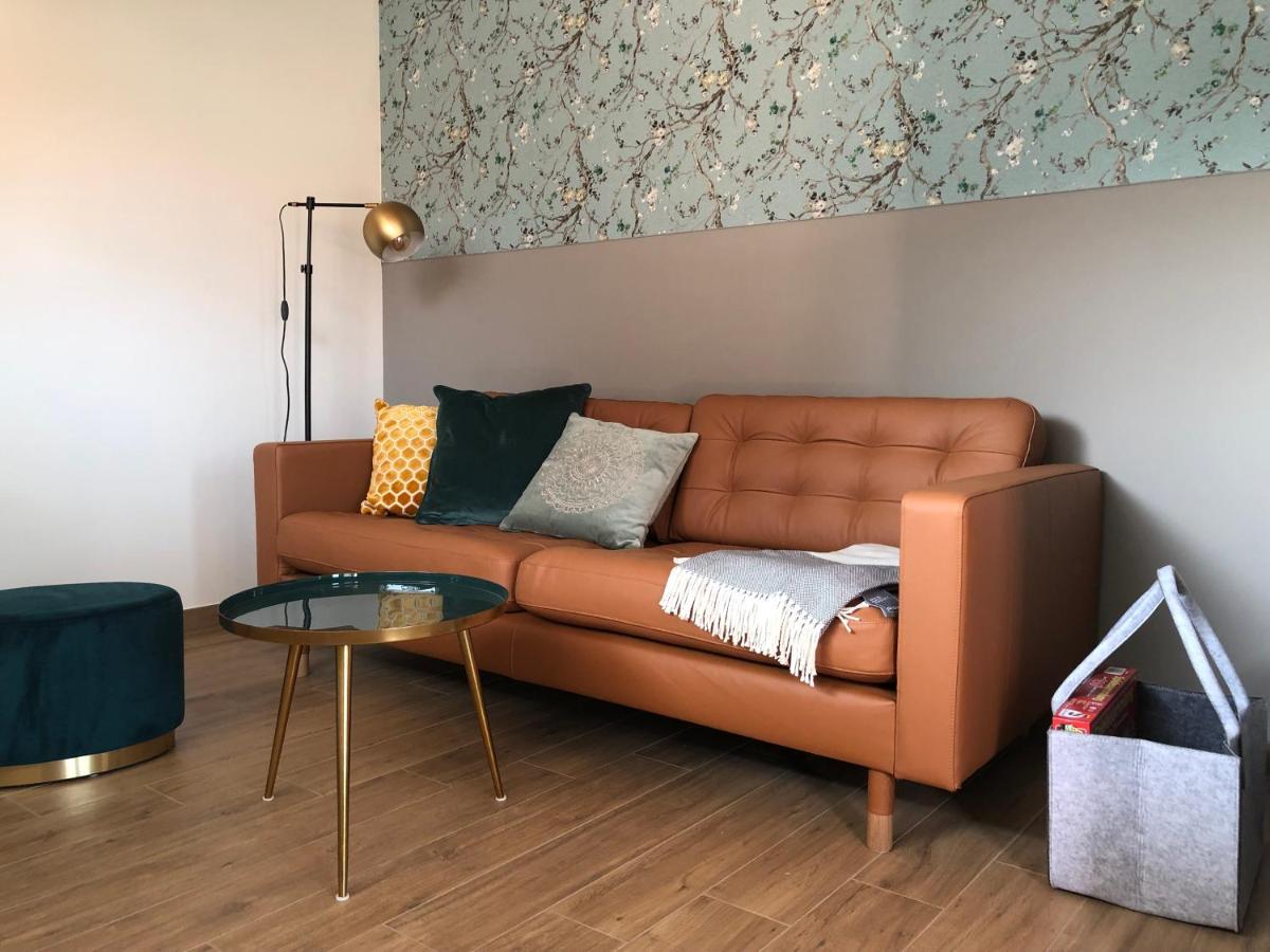 Apartment mit Balkon