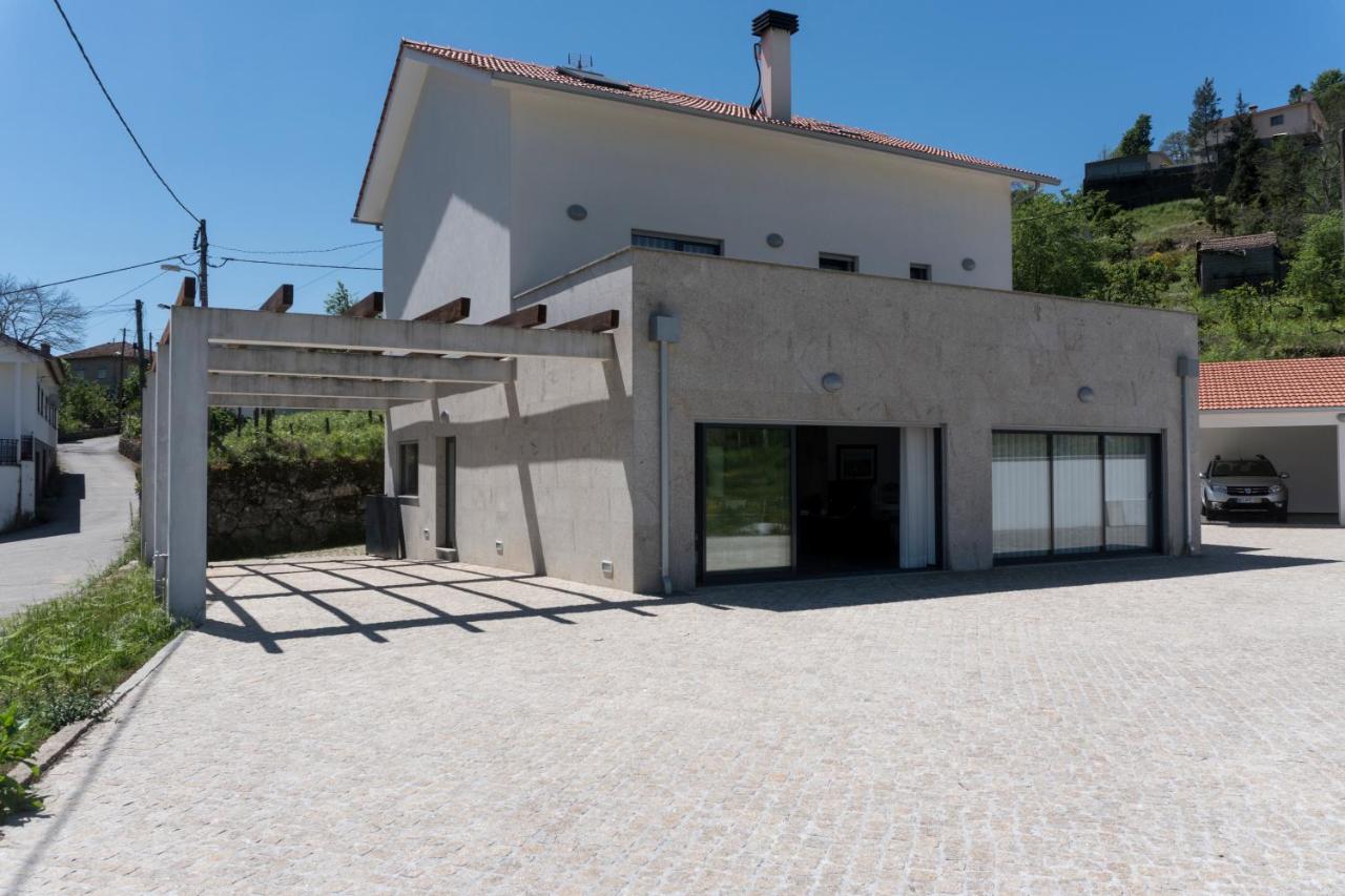 Casa Guarda Rios - São Pedro do Sul - Bed and Breakfast