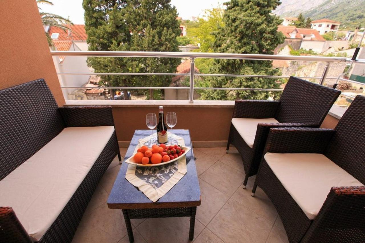 B&B Gradac - Apartments Ezra - Bed and Breakfast Gradac