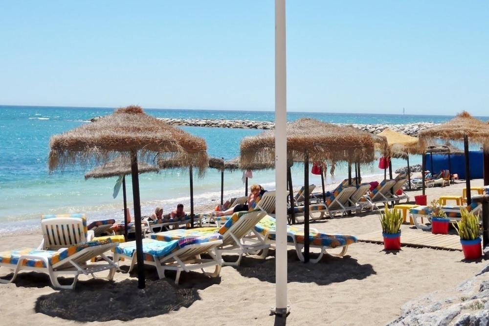 LUXURY PENTHOUSE, SEA VIEWS, 50m FROM THE BEACH! - Ferienwohnung Fuengirola